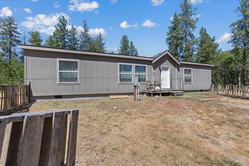 13510 W Farwell Rd, Nine Mile Falls, WA, 99026-8729 | Card Image