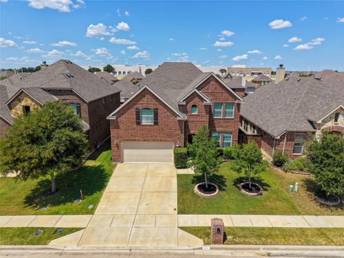 921 Viburnum Dr, Fort Worth, TX, 76131-2134 | Card Image