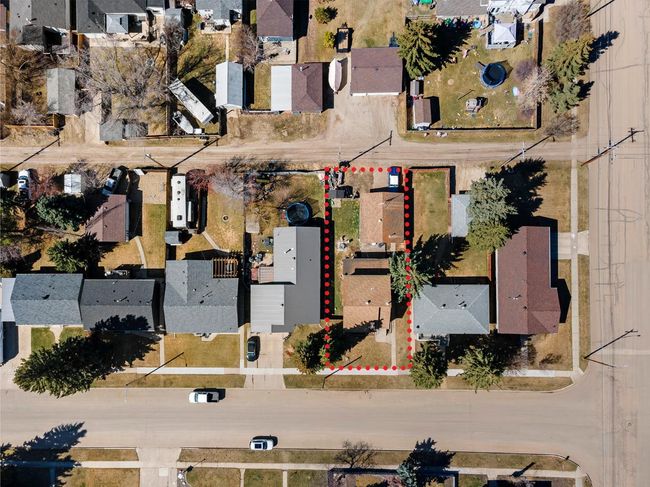 4930 53 Street, House other with 3 bedrooms, 3 bathrooms and 2 parking in Killam AB | Image 37