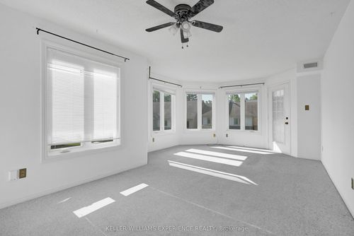 204-492 Laclie St, Orillia, ON, L3V7V2 | Card Image