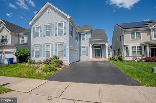 31 Hawthorn Dr, Plainsboro, NJ, 08536-1933 | Card Image