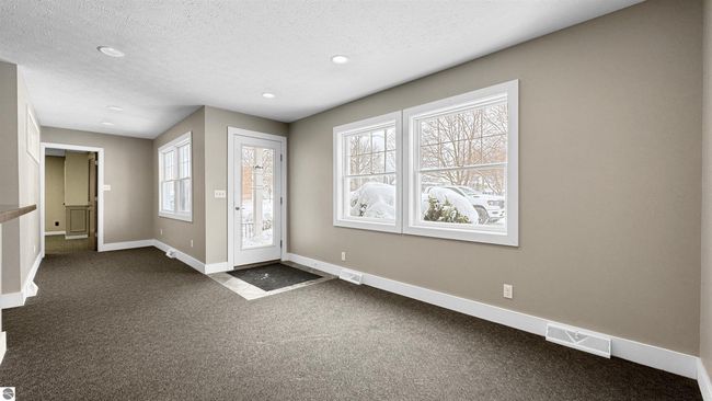 118 Stimson St, Home with 0 bedrooms, 0 bathrooms and 6 parking in Cadillac MI | Image 8