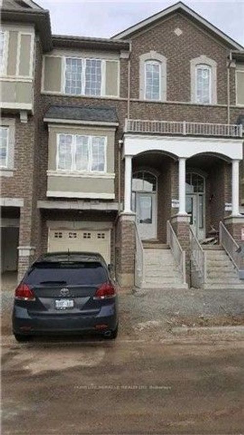 16 Botanical Avenue, Brampton, ON, L6Y6E3 | Card Image