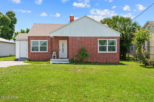 1115 Mckenzie Avenue, Panama City, FL, 32401 | Card Image