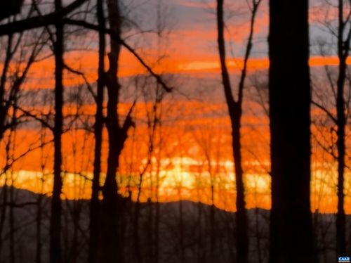 144 Hearthstone Ln, NELLYSFORD, VA, 22958-9602 | Card Image