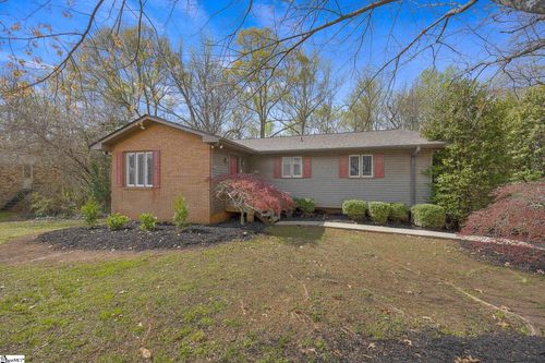 405 Bent Creek Dr, Greer, SC, 29650-1107 | Card Image