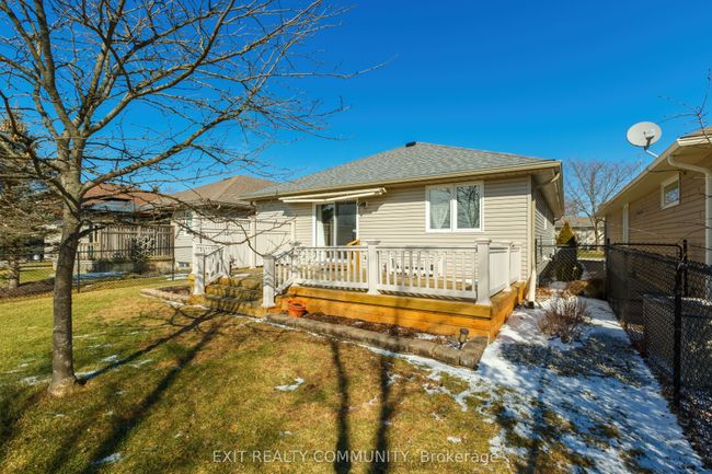 4369 Sixth St, House other with 4 bedrooms, 2 bathrooms and 2 parking in Petrolia ON | Image 49
