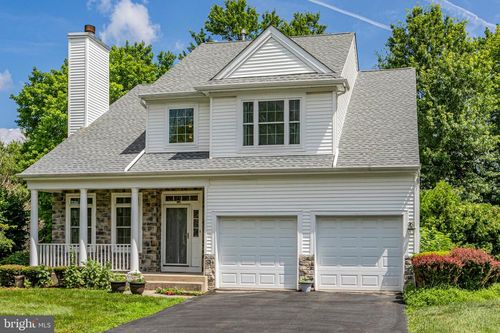 7 Harvard Cir, PRINCETON, NJ, 08540-7924 | Card Image