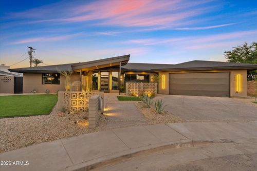 4610 E Flower St, Phoenix, AZ, 85018-6533 | Card Image