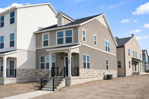 221-921 W Halvorsen Pkwy, Saratoga Springs, UT, 84045-3965 | Card Image