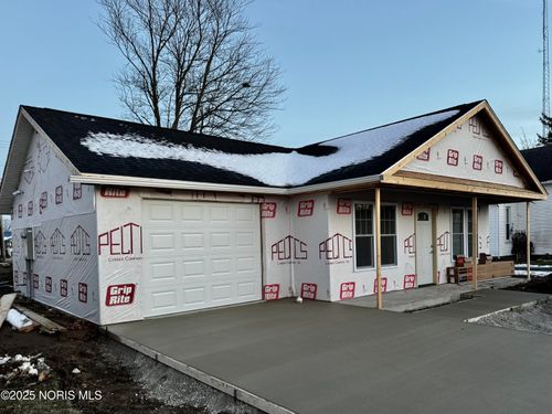 228 N Beech St, Bryan, OH, 43506 | Card Image