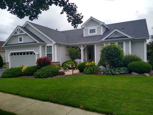 13189 Essex Ln, Huntley, IL, 60142-7708 | Card Image