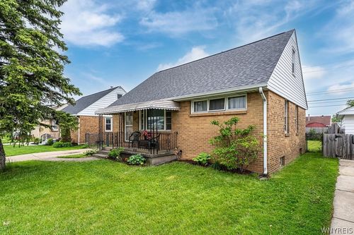 246 N Willowlawn Parkway, Cheektowaga, NY, 14206 | Card Image