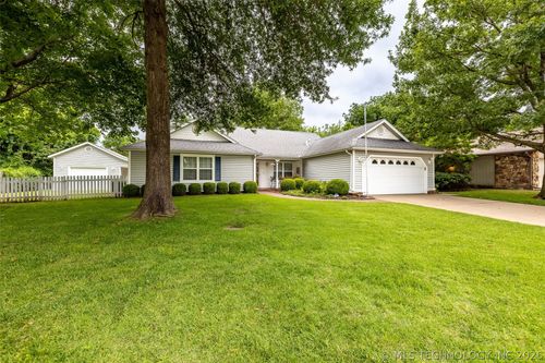 7729 S 69th Eastavenue, Tulsa, OK, 74133 | Card Image
