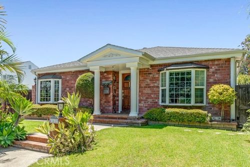 4161 Keever Ave, Long Beach, CA, 90807-3016 | Card Image