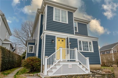 36 Vernon Ave, Newport, RI, 02840-1434 | Card Image