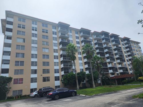 811-4174 Inverrary Dr, Lauderhill, FL, 33319-4578 | Card Image