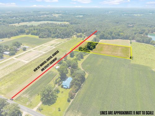 2 Joe Collins Rd, Lillington, NC, 27546-8476 | Card Image