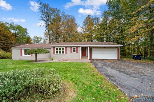 3694 Oxford Rd, New Hartford, NY, 13413-5112 | Card Image