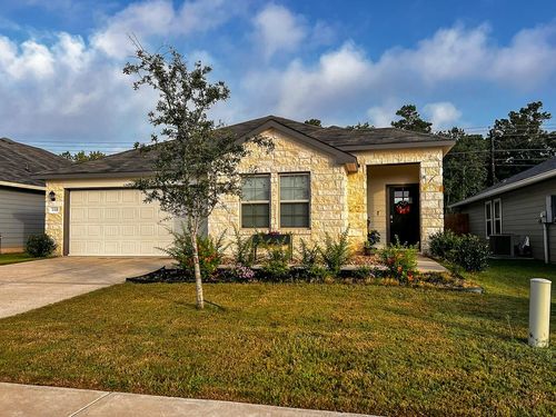 310 Comal Dr, Huntsville, TX, 77340-2912 | Card Image