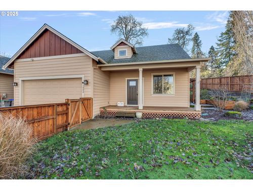 1002 Redtail Loop, HoodRiver, OR, 97031 | Card Image