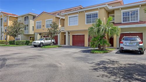 11-117-5551 Bentgrass Dr, SARASOTA, FL, 34235-2683 | Card Image