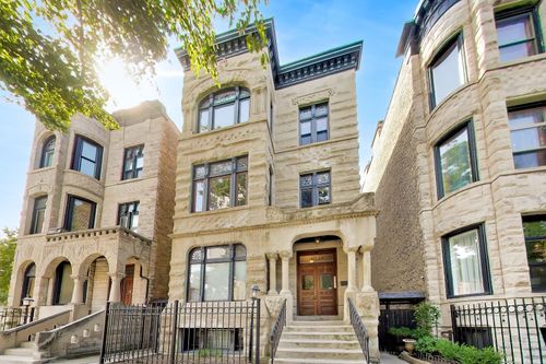 2-4004 N Clarendon Ave, Chicago, IL, 60613-6554 | Card Image