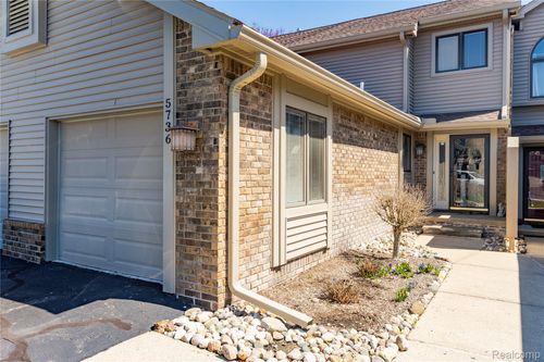 5736 Leeward Ct, Clarkston, MI, 48346-2779 | Card Image