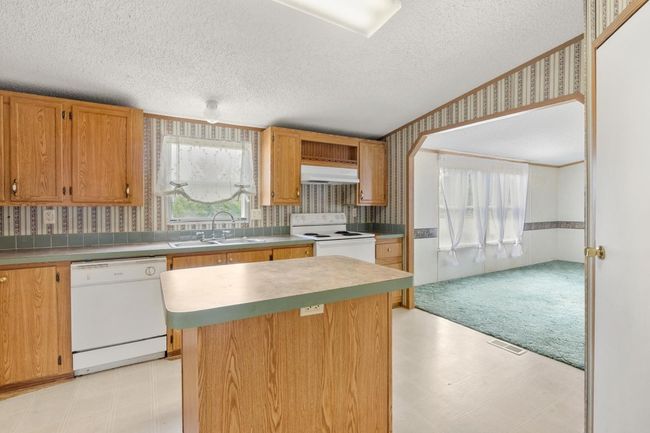 153 Angelia Dr, House other with 3 bedrooms, 2 bathrooms and 4 parking in Cedar Creek TX | Image 12