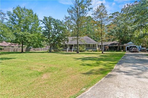 926 Morgan Bluff Rd, Pearl River, LA, 70452-3826 | Card Image