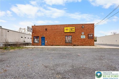 4369 Easton Avenue, Bethlehem Twp, PA, 18020 | Card Image
