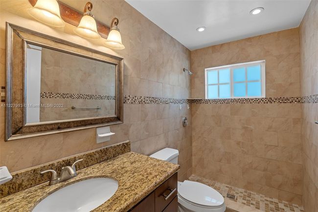 4995 Ponce De Leon Blvd / 1050 Sistina Av, Home with 0 bedrooms, 0 bathrooms and 8 parking in Coral Gables FL | Image 10