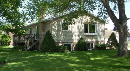 725 49th Ave, Goodview, MN, 55987-1230 | Card Image