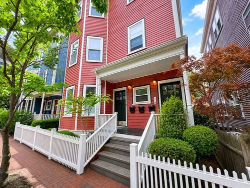 1-39 Magnolia Ave, Cambridge, MA, 02138-3237 | Card Image