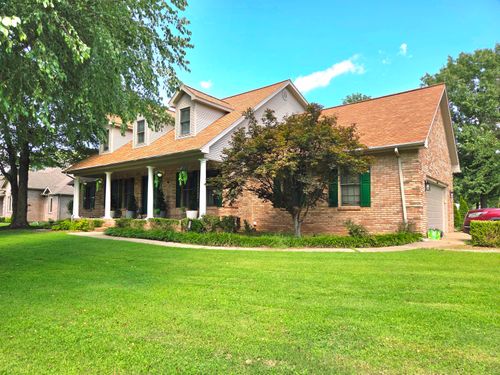 330 Stonecreek Pl, Paducah, KY, 42003-8807 | Card Image
