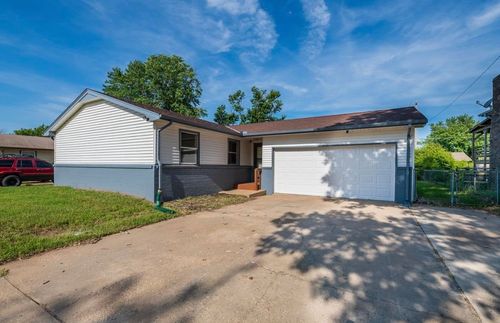 3429 S Kessler Ave, Wichita, KS, 67217-1134 | Card Image