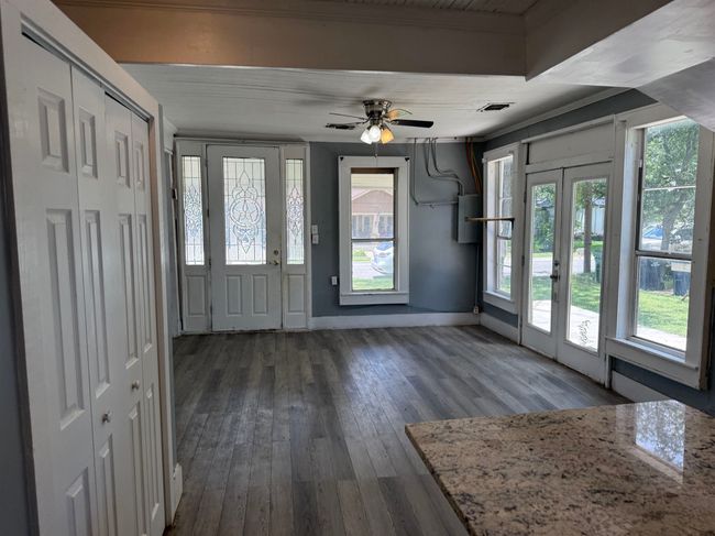 407 S Main St, House other with 2 bedrooms, 3 bathrooms and null parking in Burnet TX | Image 22