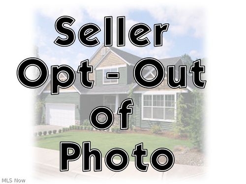 1075 Susan Rd, Ravenna, OH, 44266-3584 | Card Image