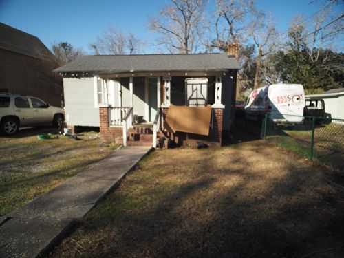 1910 Clifton St, North Charleston, SC, 29406-3957 | Card Image