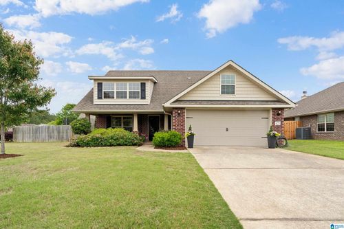 423 River Crest Dr N, HELENA, AL, 35080-8030 | Card Image