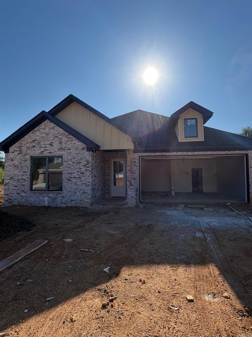 109 Fitzgerald Drive, Benton, AR, 72015 | Card Image