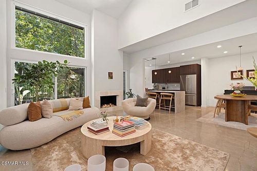 4623 Club View Dr, Westlake Village, CA, 91362-4349 | Card Image