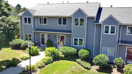 unit-b-40 Waterview Dr, Smithfield, RI, 02917-1770 | Card Image