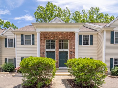 apt-14-570 Danbury Rd, Ridgefield, CT, 06877-2730 | Card Image