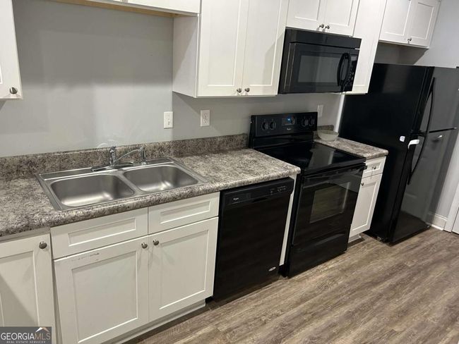 1470 Binghampton Cir, House other with 3 bedrooms, 3 bathrooms and 2 parking in Bogart GA | Image 6