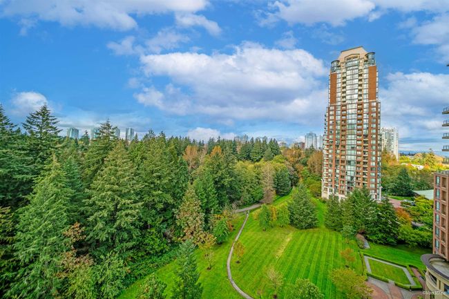 1204 - 6823 Station Hill Dr, Condo with 2 bedrooms, 2 bathrooms and 1 parking in Burnaby BC | Image 22