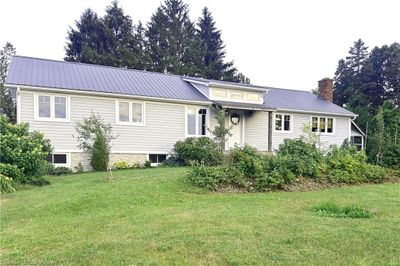 268 Highway 24 E, House other with 4 bedrooms, 2 bathrooms and 31 parking in Saint Williams ON | Image 2