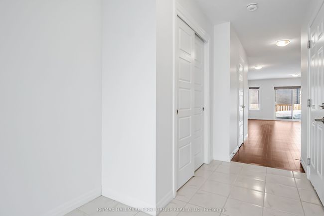 7 Pony Way, House attached with 3 bedrooms, 3 bathrooms and 1 parking in Kitchener ON | Image 5
