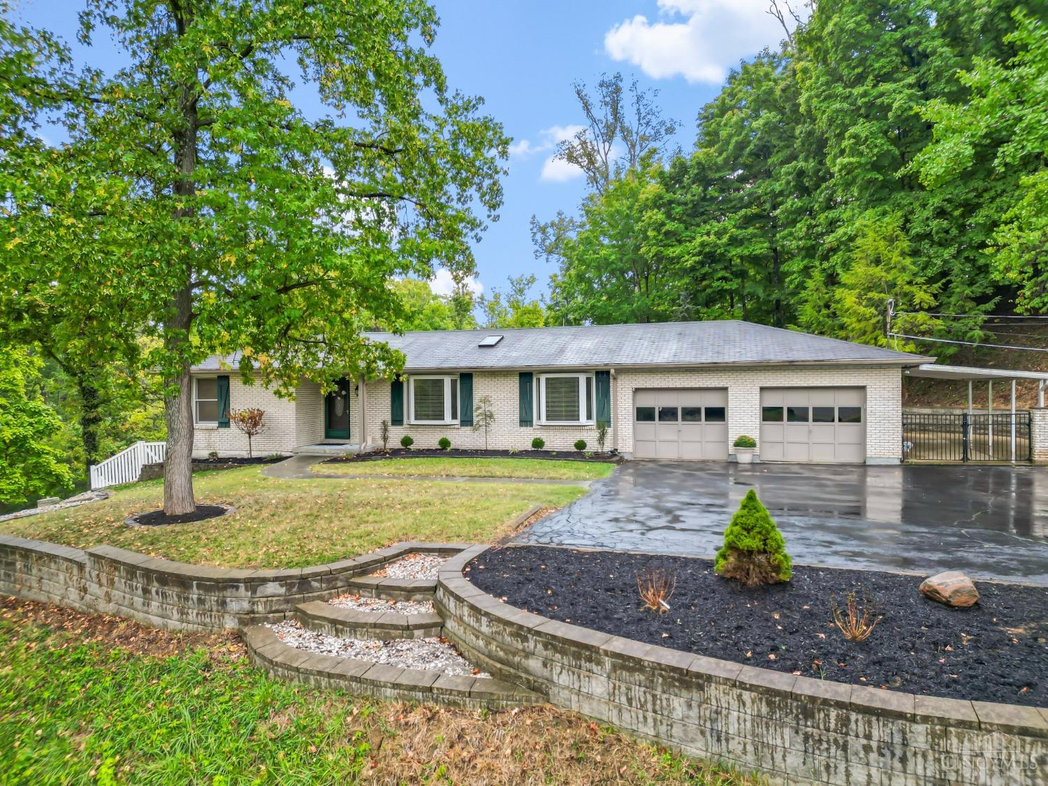 Hutchinson Rd, Cincinnati, OH 45248
