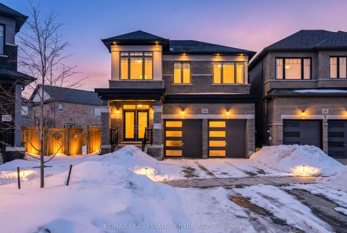 22 Spinland St, Caledon, ON, L7C4K4 | Card Image